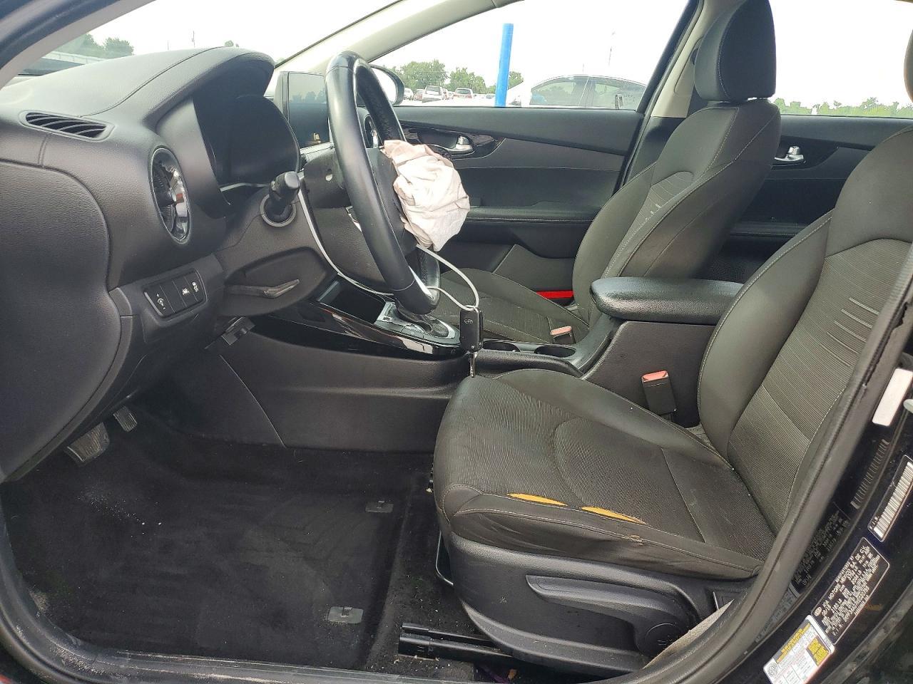 2019 Kia Forte S - zdjęcie 7