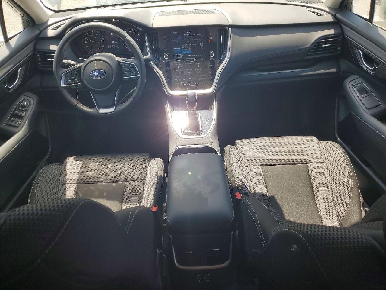 2025 Subaru Outback Premium - zdjęcie 8