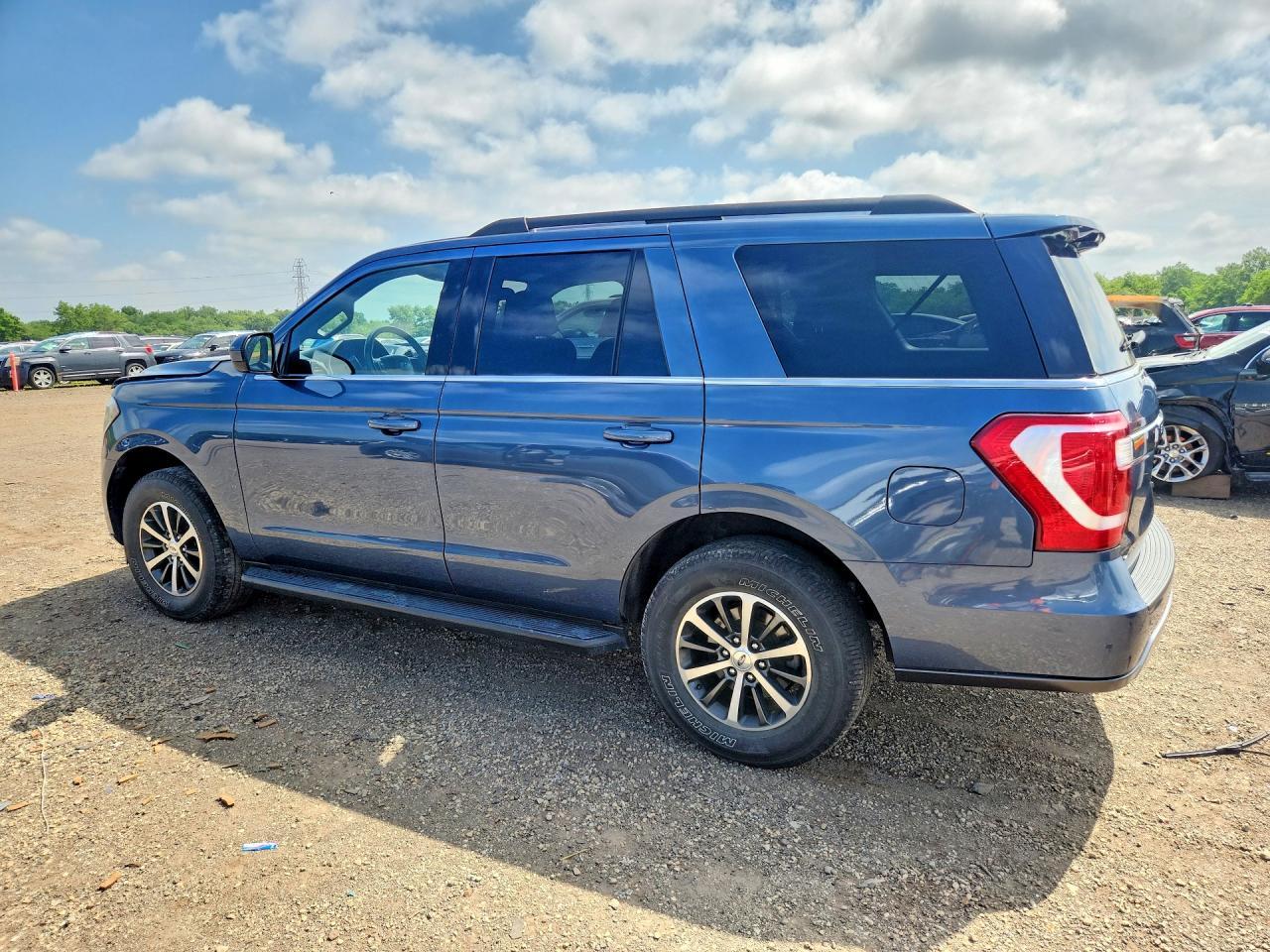 2020 Ford Expedition Xlt - zdjęcie 2