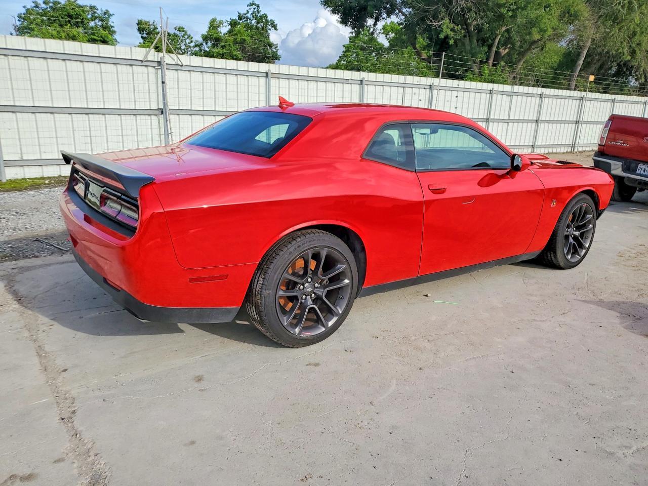 2021 Dodge Challenger R - zdjęcie 3
