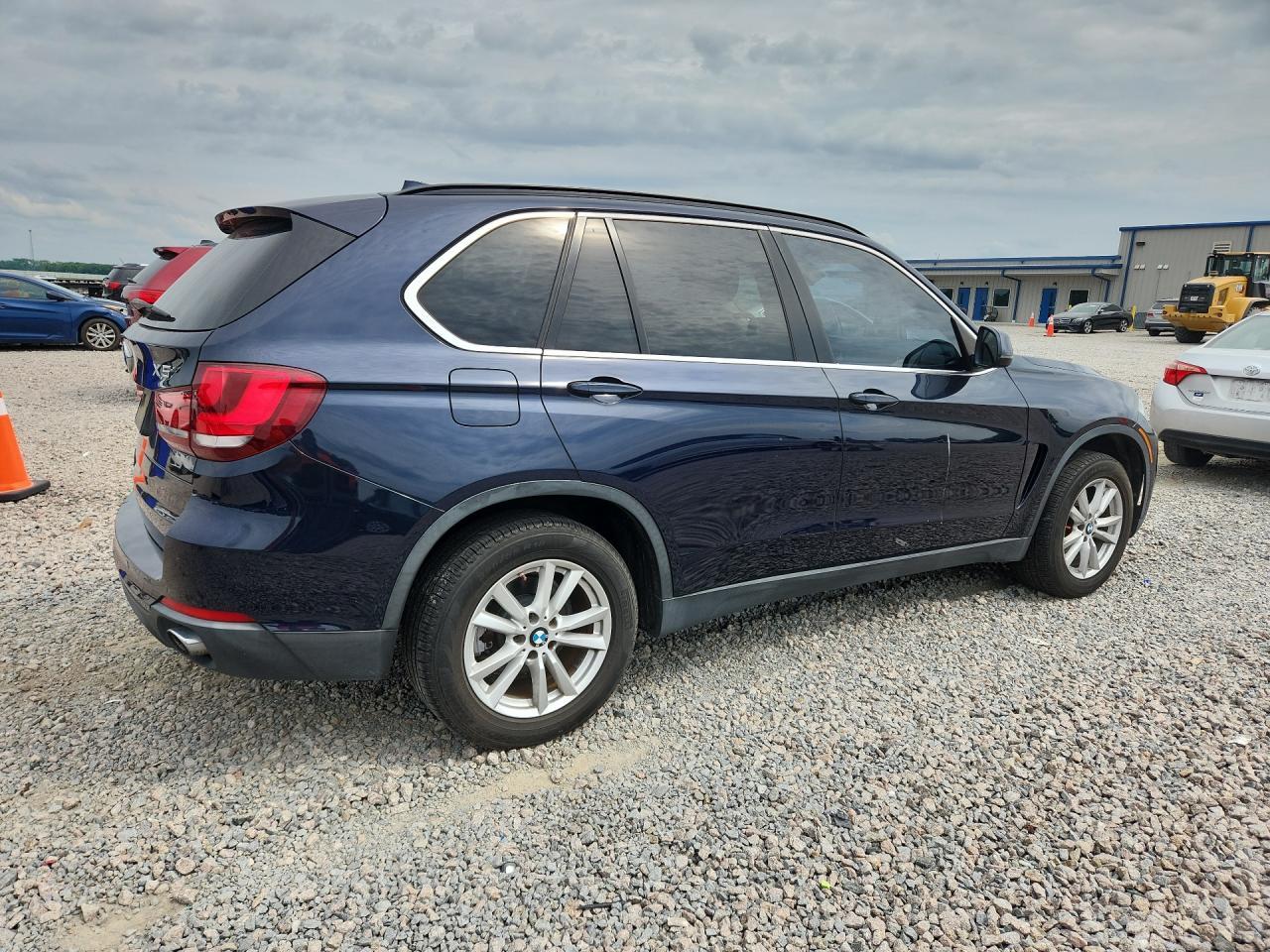 2015 BMW X5 xDrive35I - zdjęcie 3