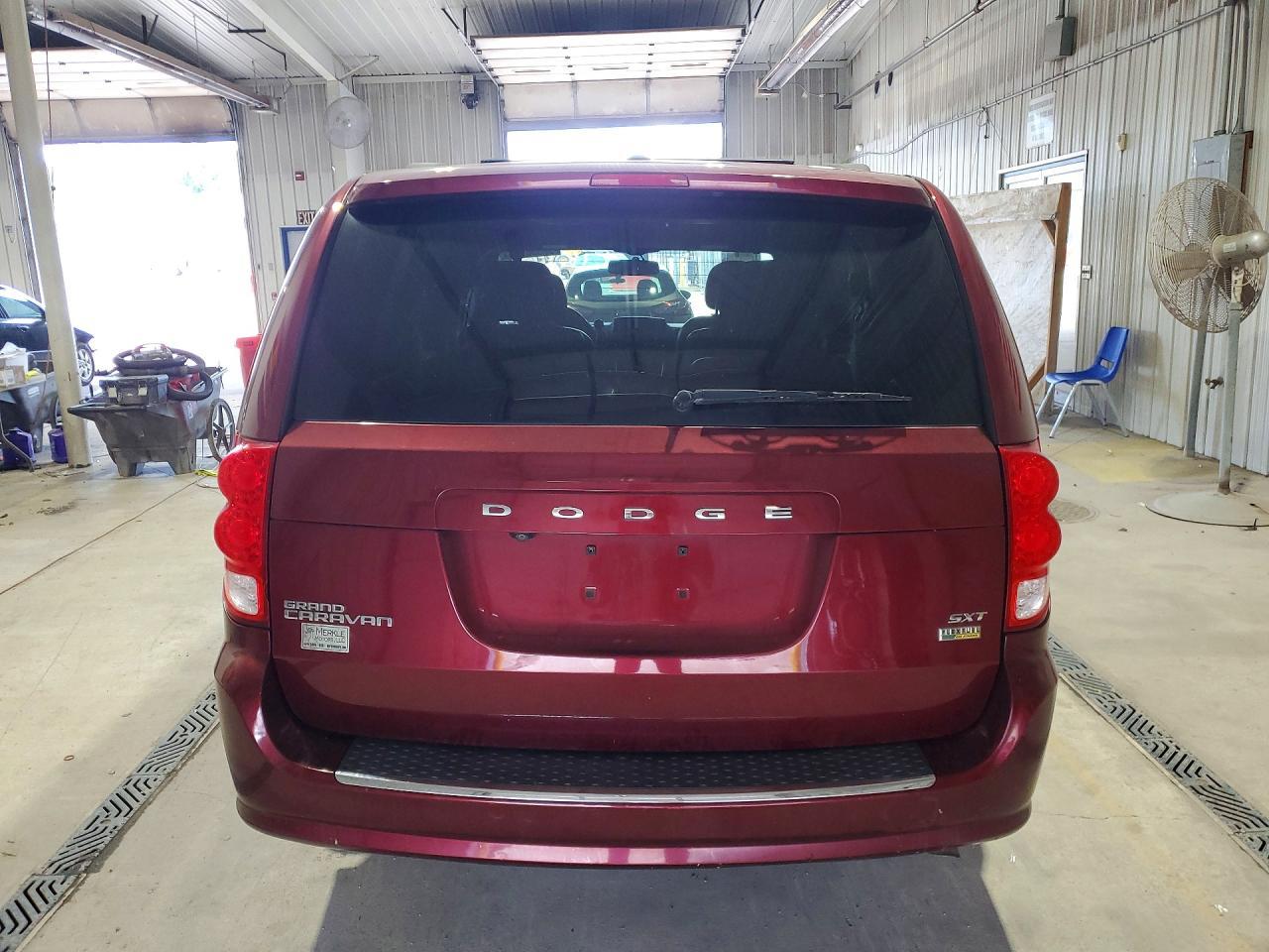 2017 Dodge Grand Caravan Sxt - zdjęcie 6