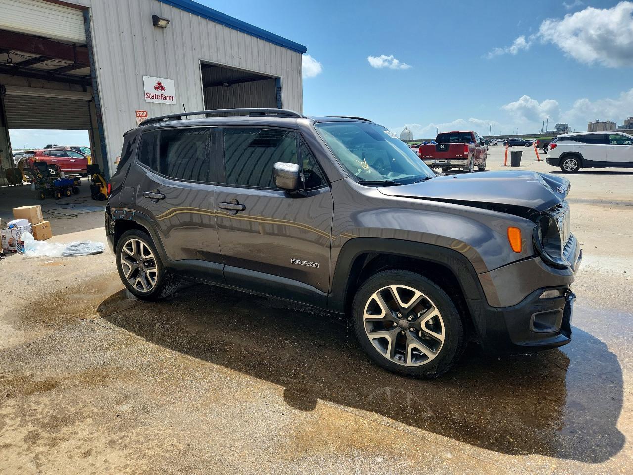 2018 Jeep Renegade Latitude - zdjęcie 4