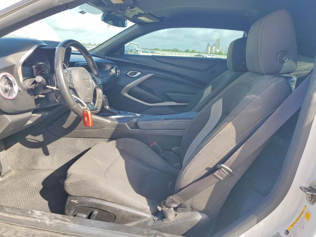2019 Chevrolet Camaro Ls - zdjęcie 7