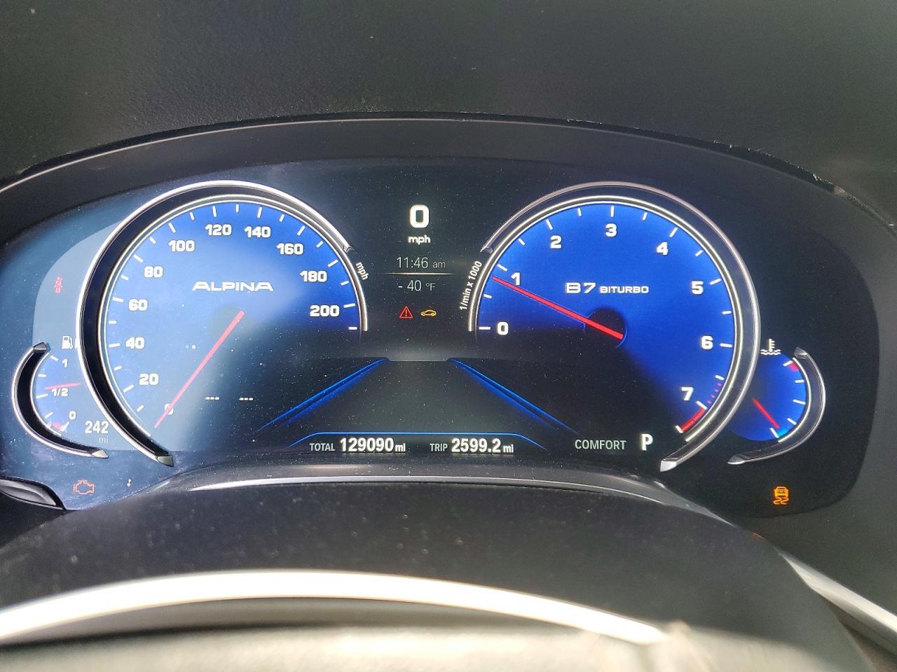 2016 BMW 750 I - zdjęcie 9