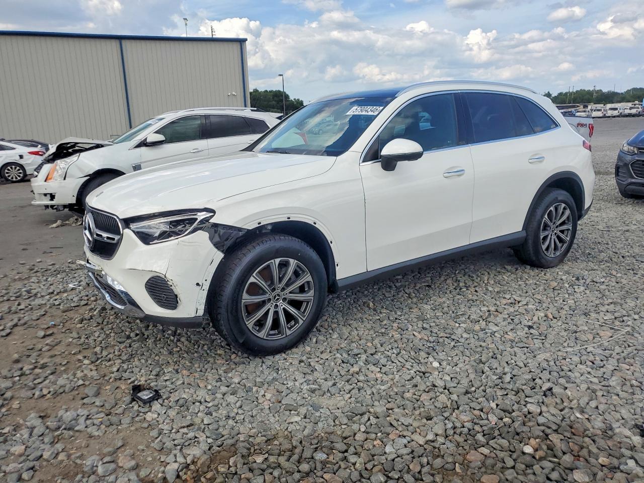 2026 Mercedes-Benz Glc 300 - zdjęcie główne