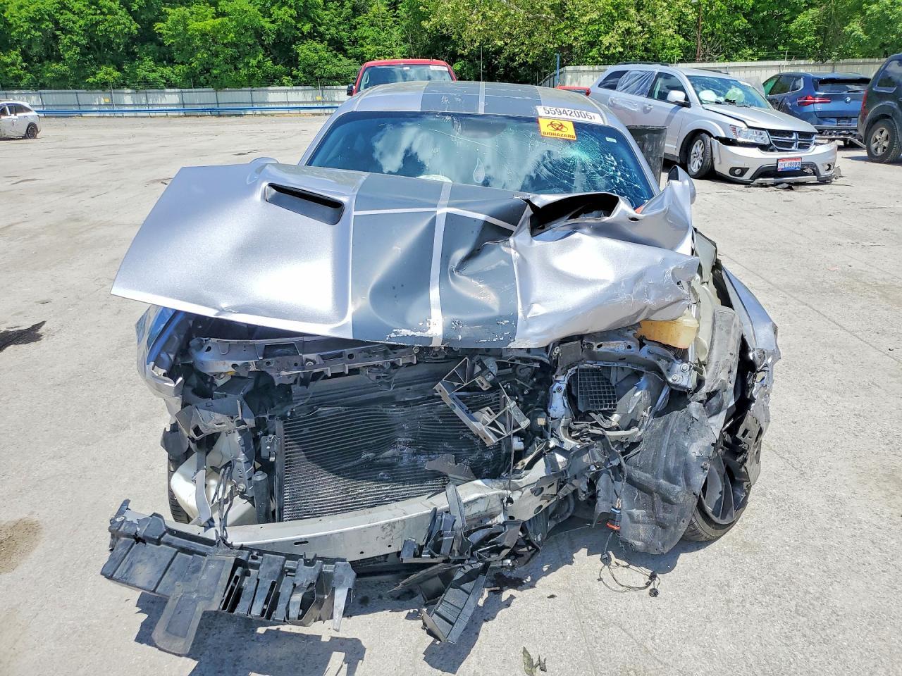 2016 Dodge Challenger Sxt - zdjęcie 5
