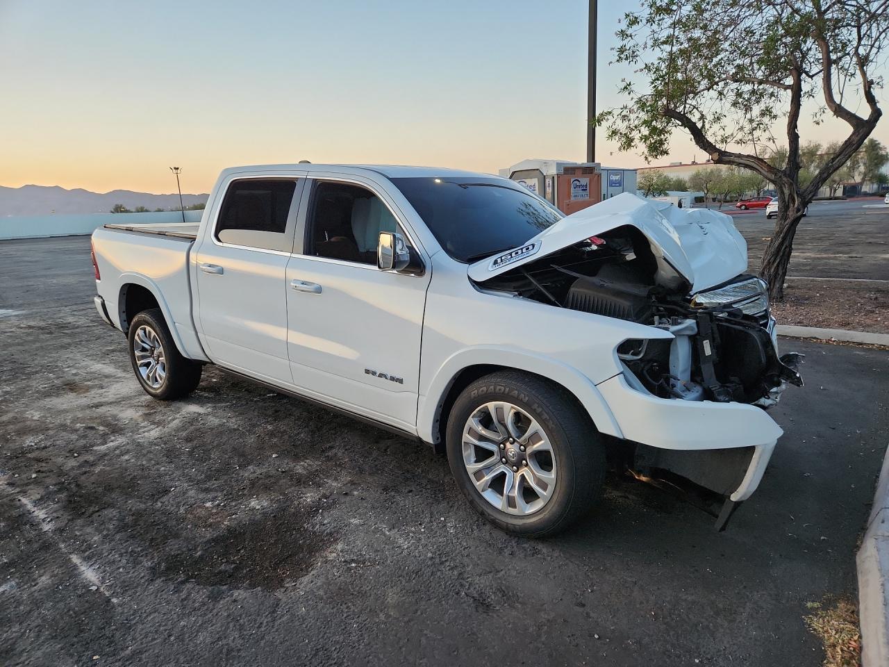 2024 Ram 1500 Limited Longhorn 4X4 5'7 Box - zdjęcie 4