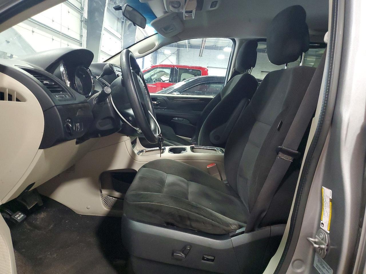 2016 Dodge Grand Caravan Sxt - zdjęcie 7