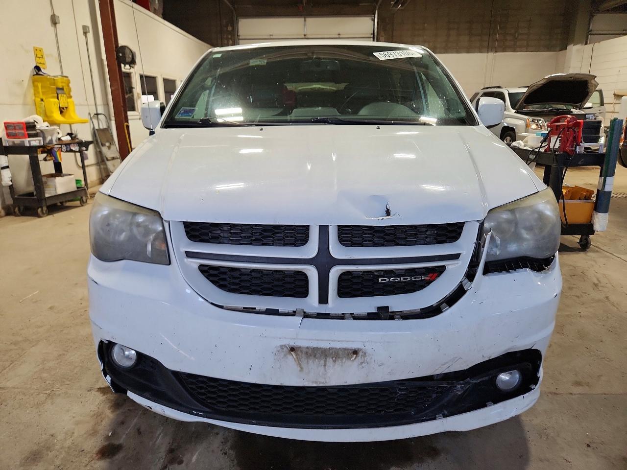 2014 Dodge Grand Caravan R - zdjęcie 5