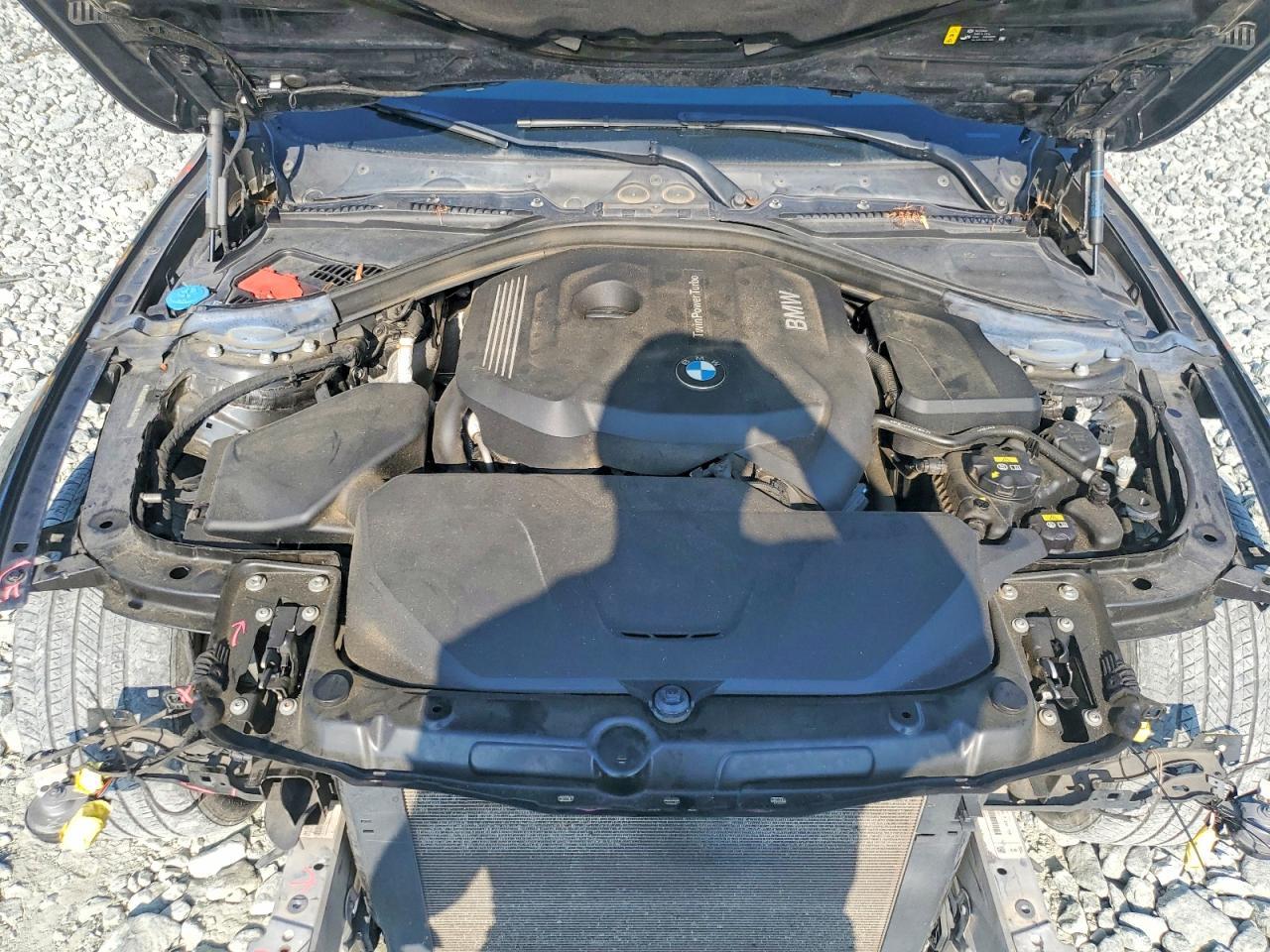 2018 BMW Seria 3 330i - zdjęcie 11