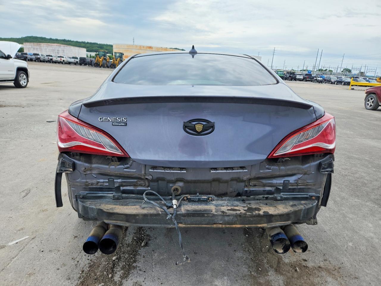 2015 Hyundai Genesis Coupe 3.8L - zdjęcie 6