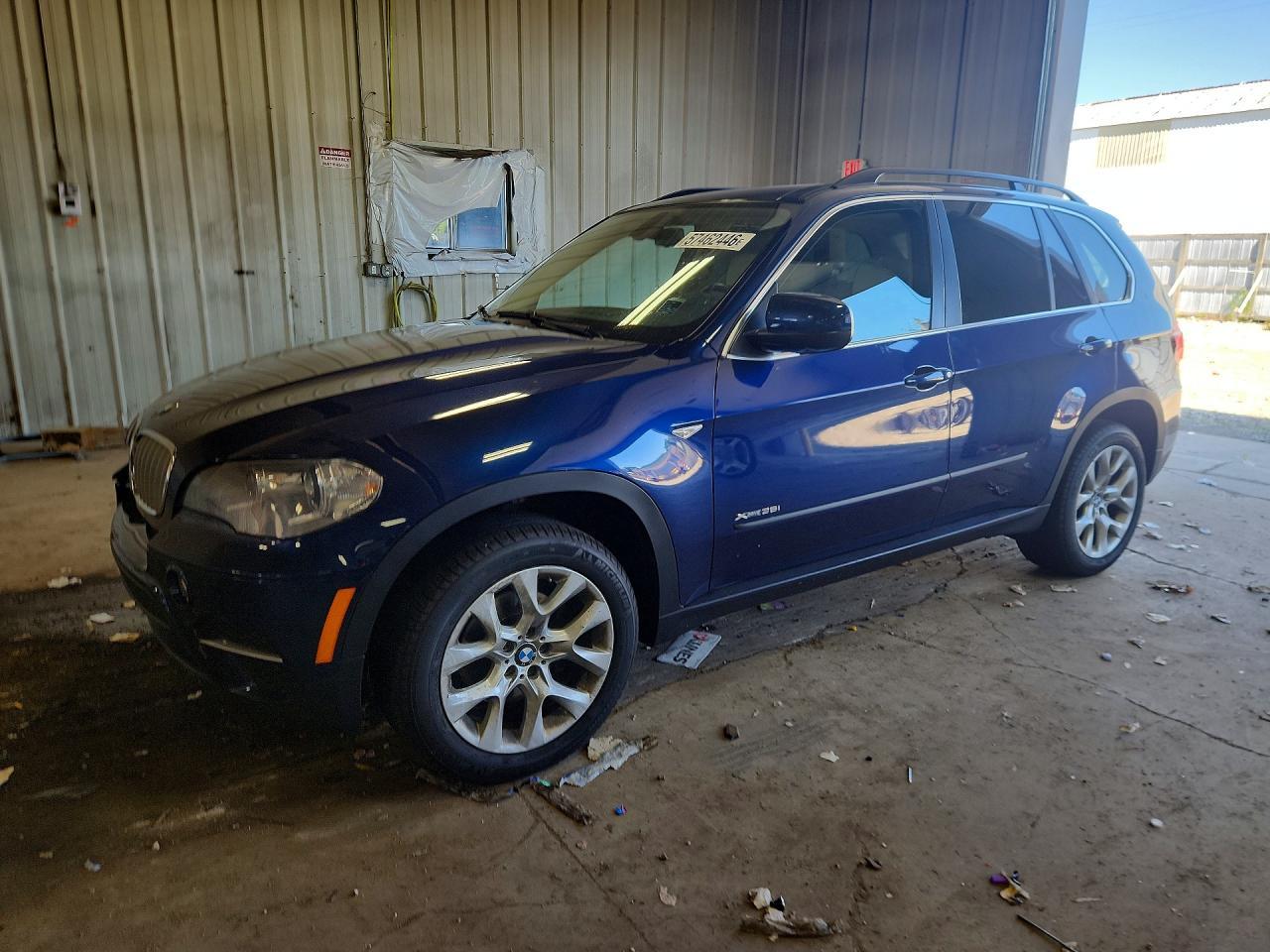 2013 BMW X5 xDrive35I - zdjęcie główne