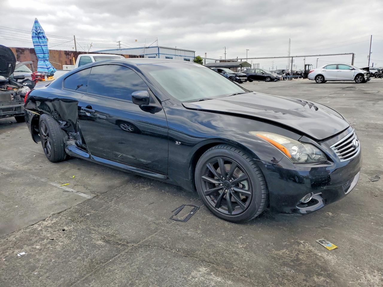 2015 Infiniti Q60 Coupe Journey - zdjęcie 4