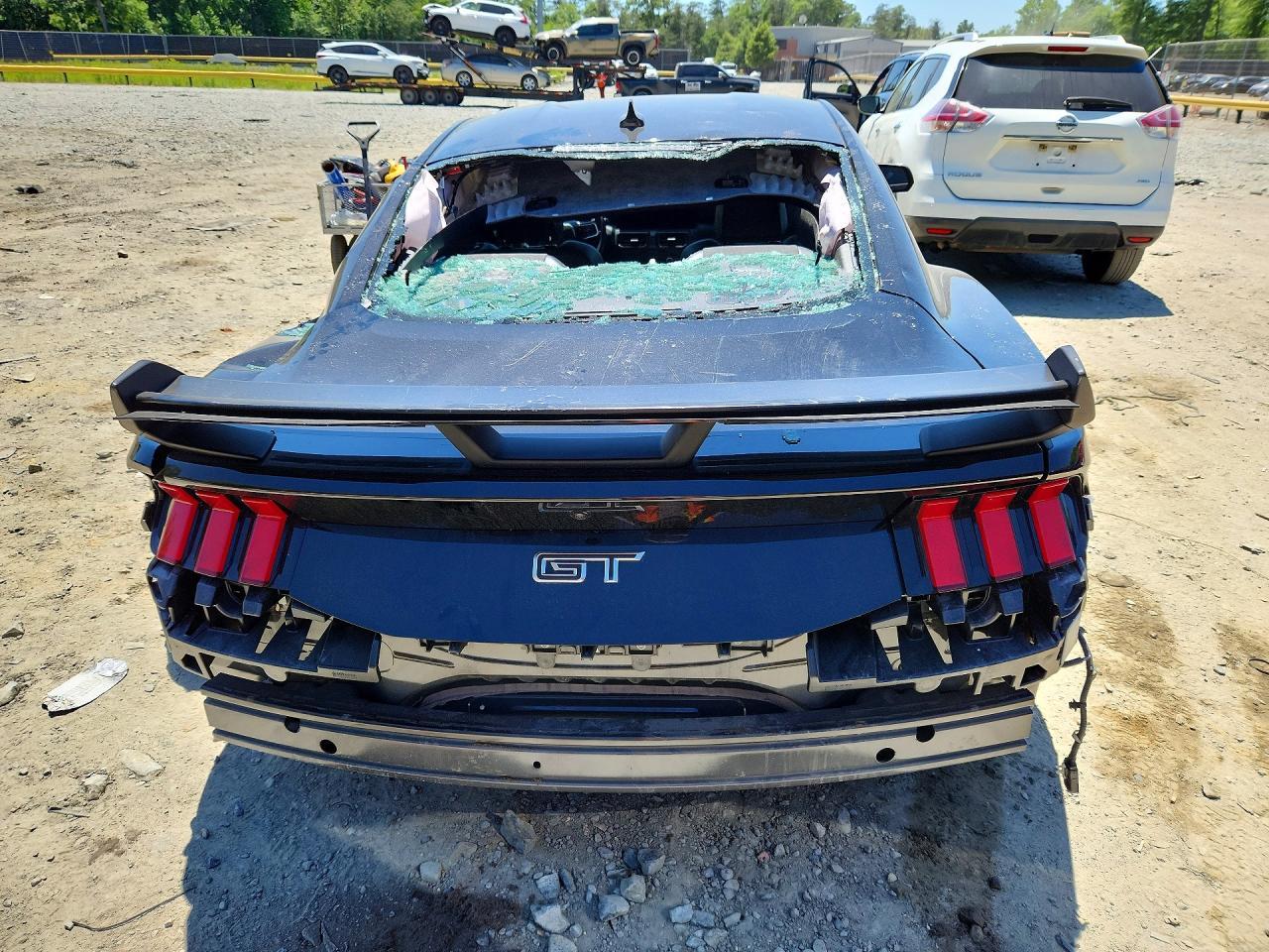 2025 Ford Mustang Gt - zdjęcie 6