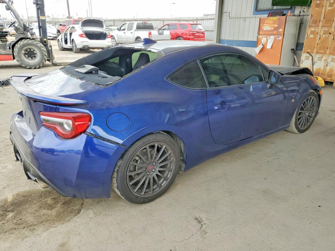 2017 Toyota 86 Base - zdjęcie 3