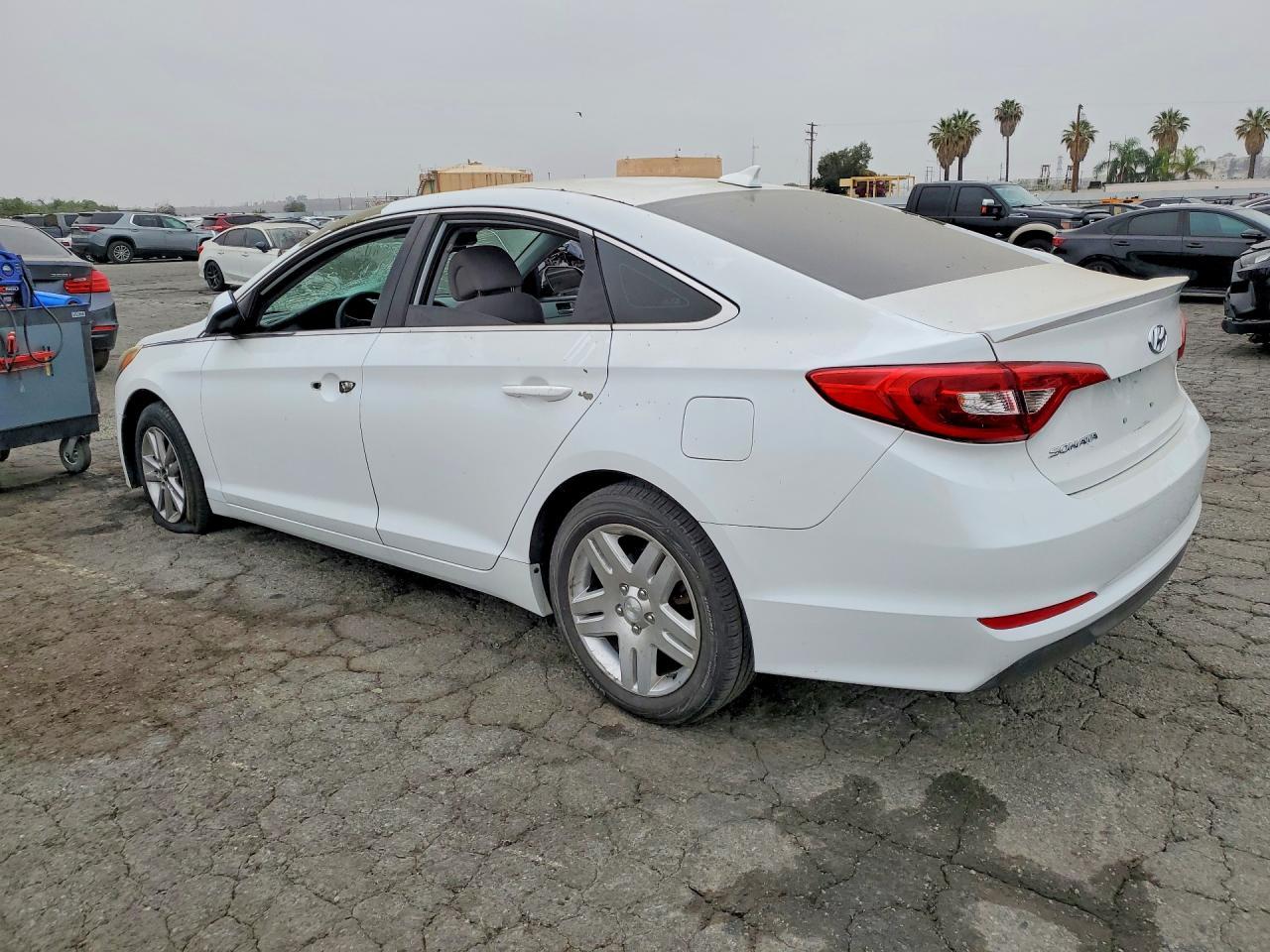 2016 Hyundai Sonata Se - zdjęcie 2