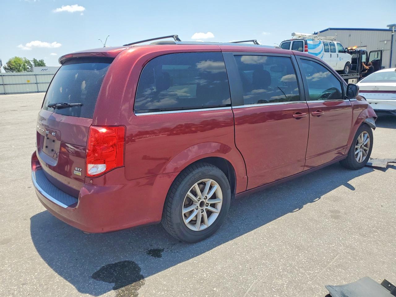 2019 Dodge Grand Caravan Sxt - zdjęcie 3