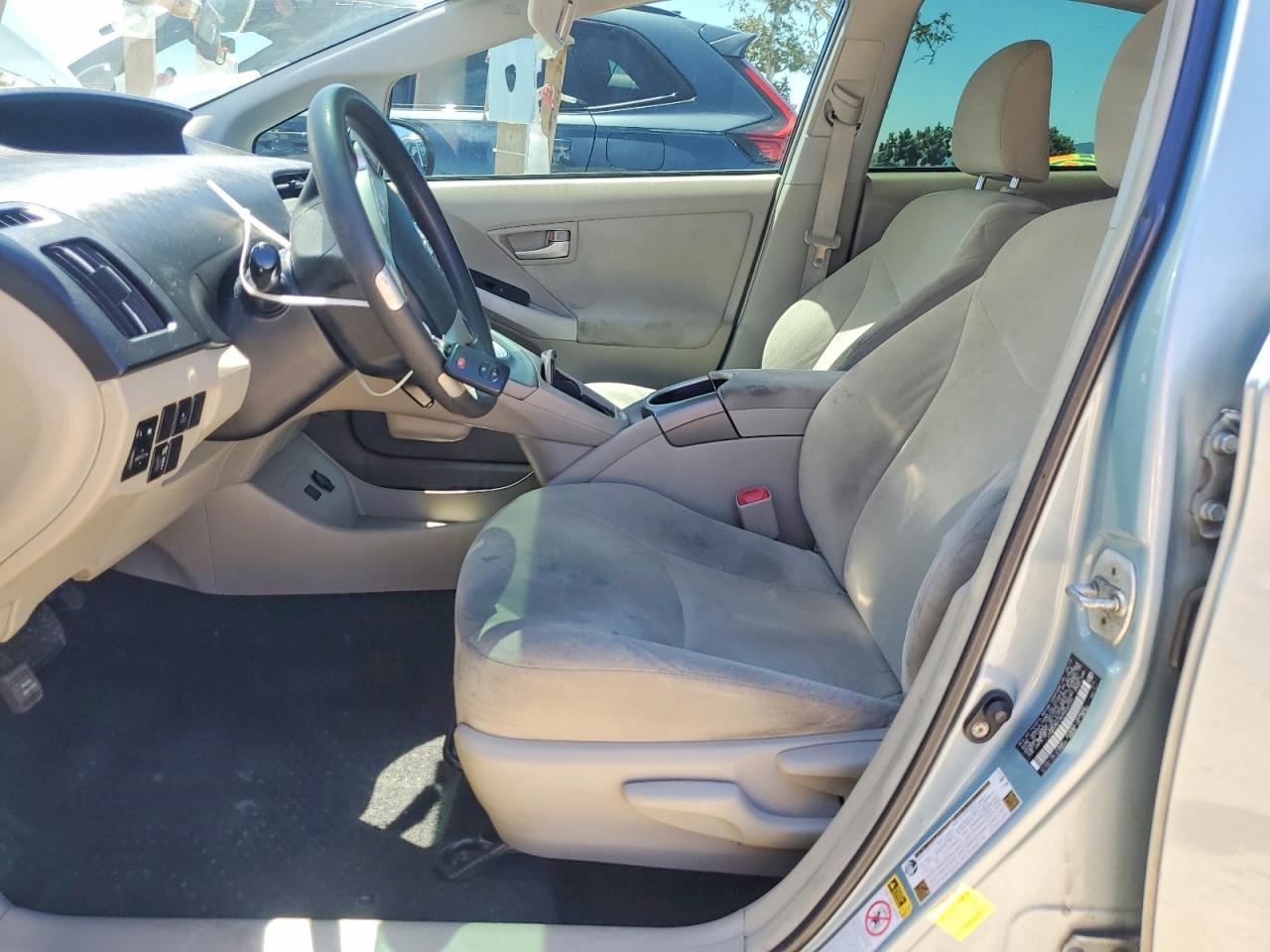 2013 Toyota Prius Three - zdjęcie 7