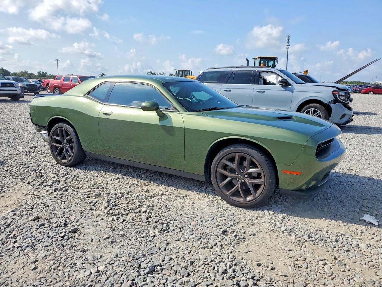 2023 Dodge Challenger Sxt - zdjęcie 4