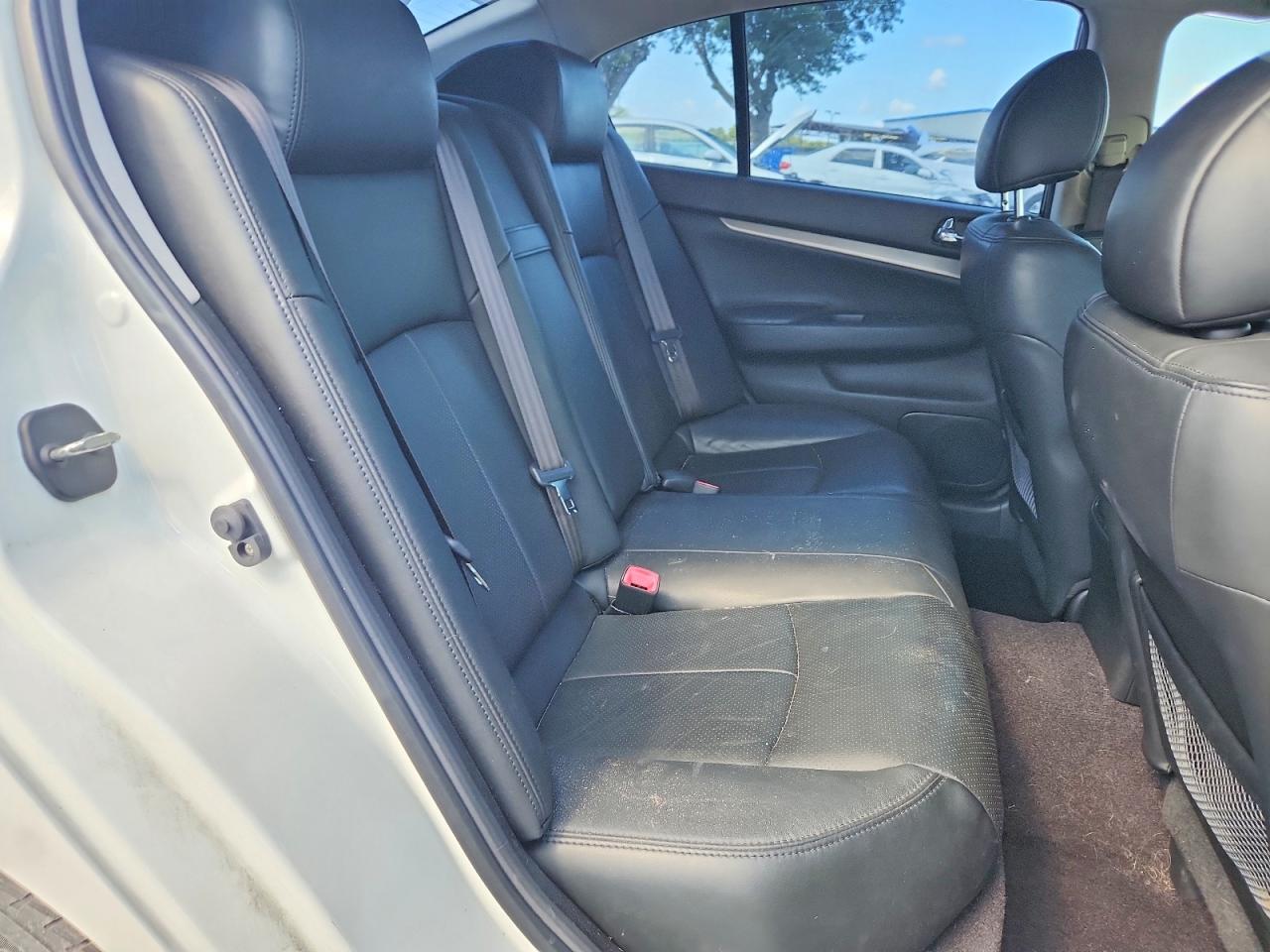 2013 Infiniti G37 Sedan Journey - zdjęcie 10