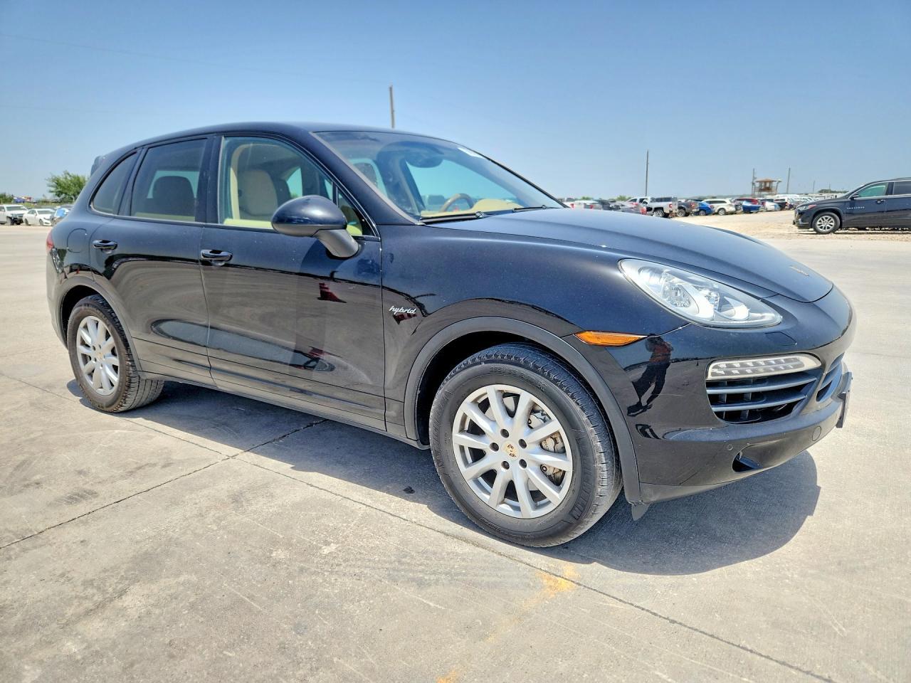 2013 Porsche Cayenne S Hybrid - zdjęcie 4