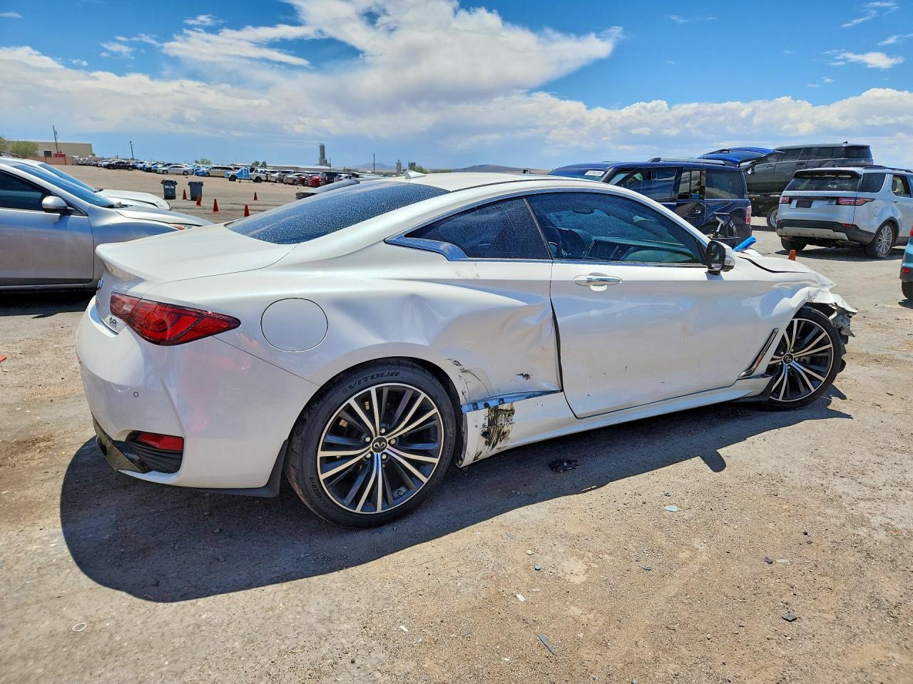 2021 Infiniti Q60 Luxe - zdjęcie 3