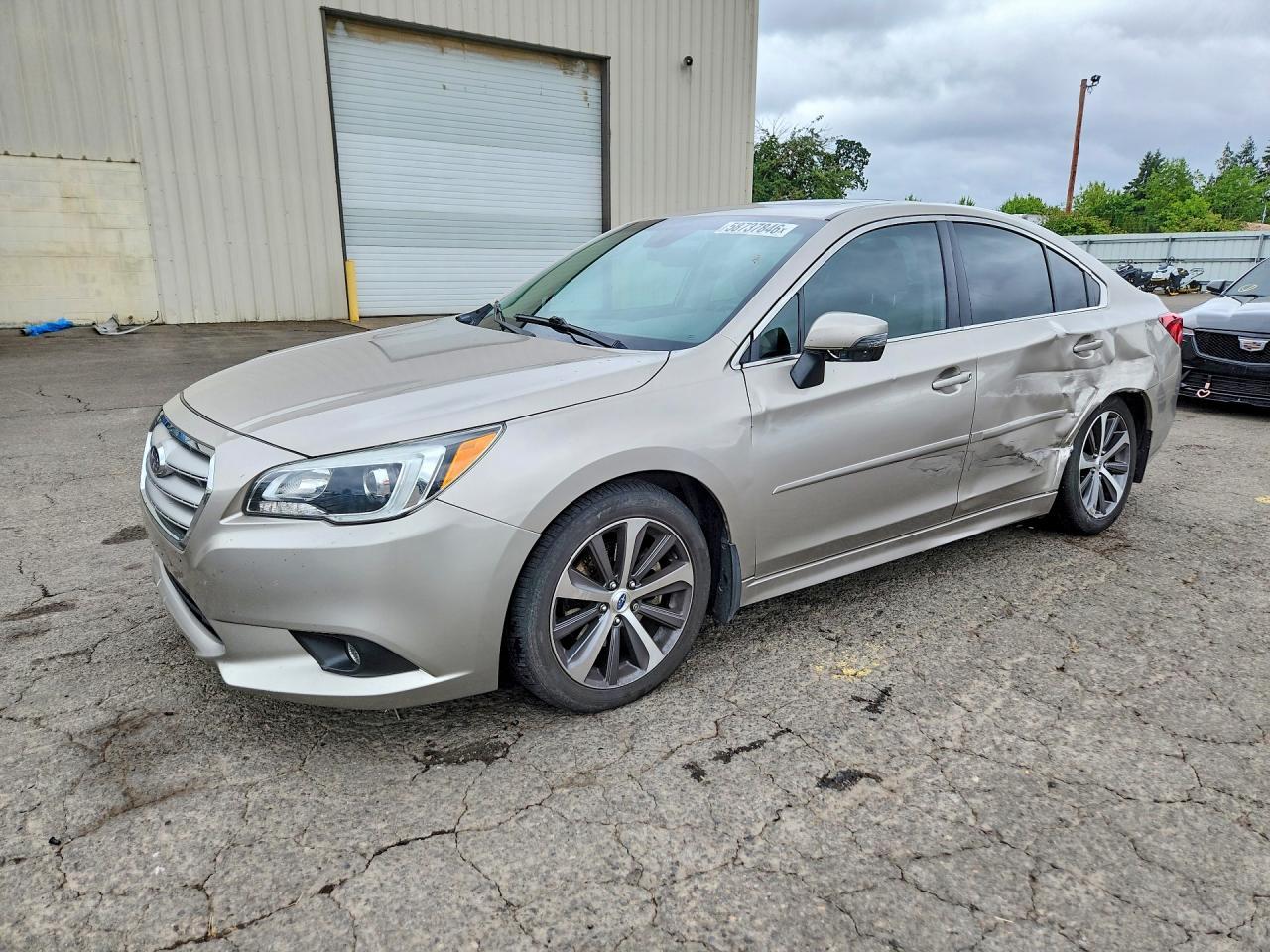 2017 Subaru Legacy 3.6R Limited - zdjęcie główne