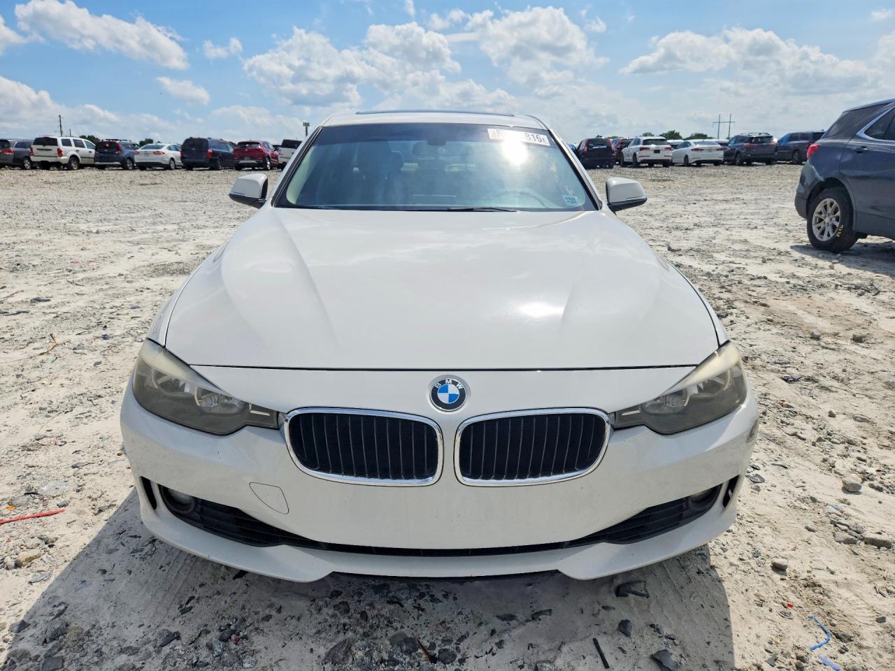 2014 BMW 328 I - zdjęcie 5