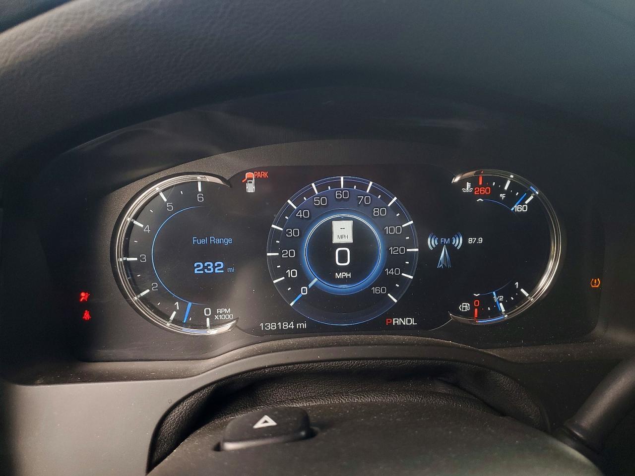 2018 Cadillac Escalade Premium Luxury - zdjęcie 9