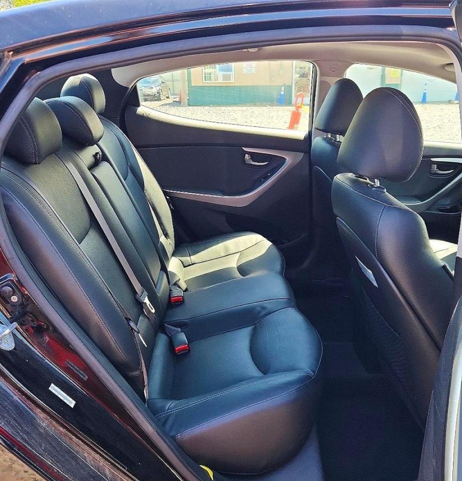 2013 Hyundai Elantra Limited - zdjęcie 10