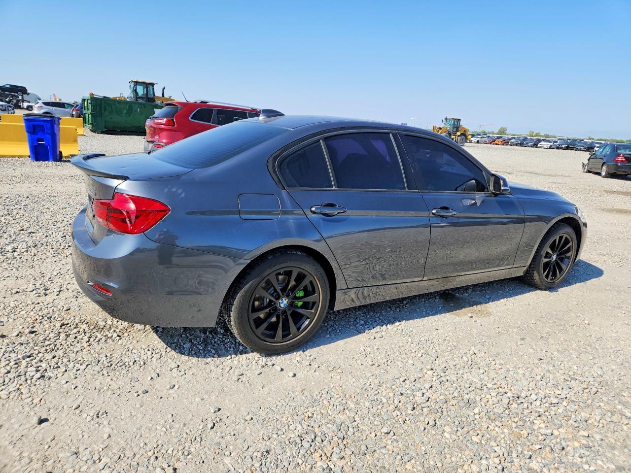 2018 BMW Seria 3 320i - zdjęcie 3