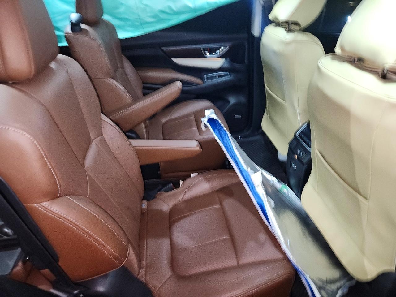 2022 Subaru Ascent Touring - zdjęcie 11