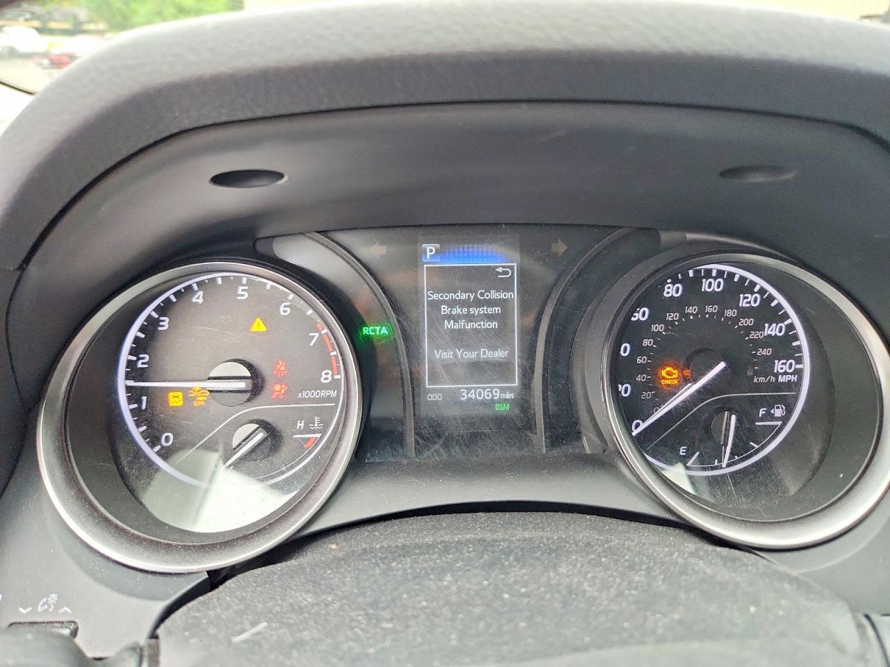 2024 Toyota Camry Se - zdjęcie 9