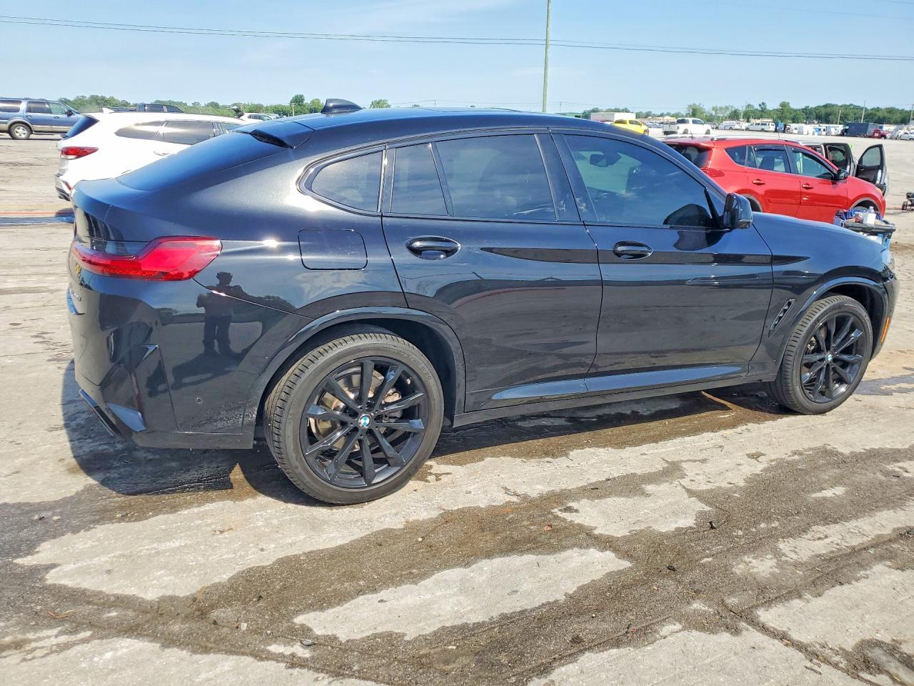2024 BMW X4 xDrive30I - zdjęcie 3