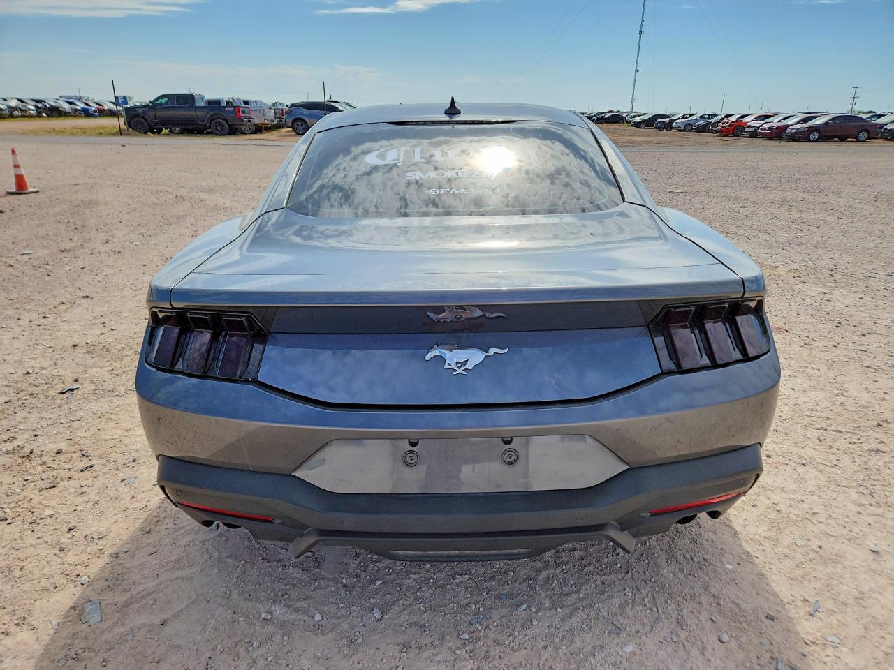 2024 Ford Mustang - zdjęcie 6