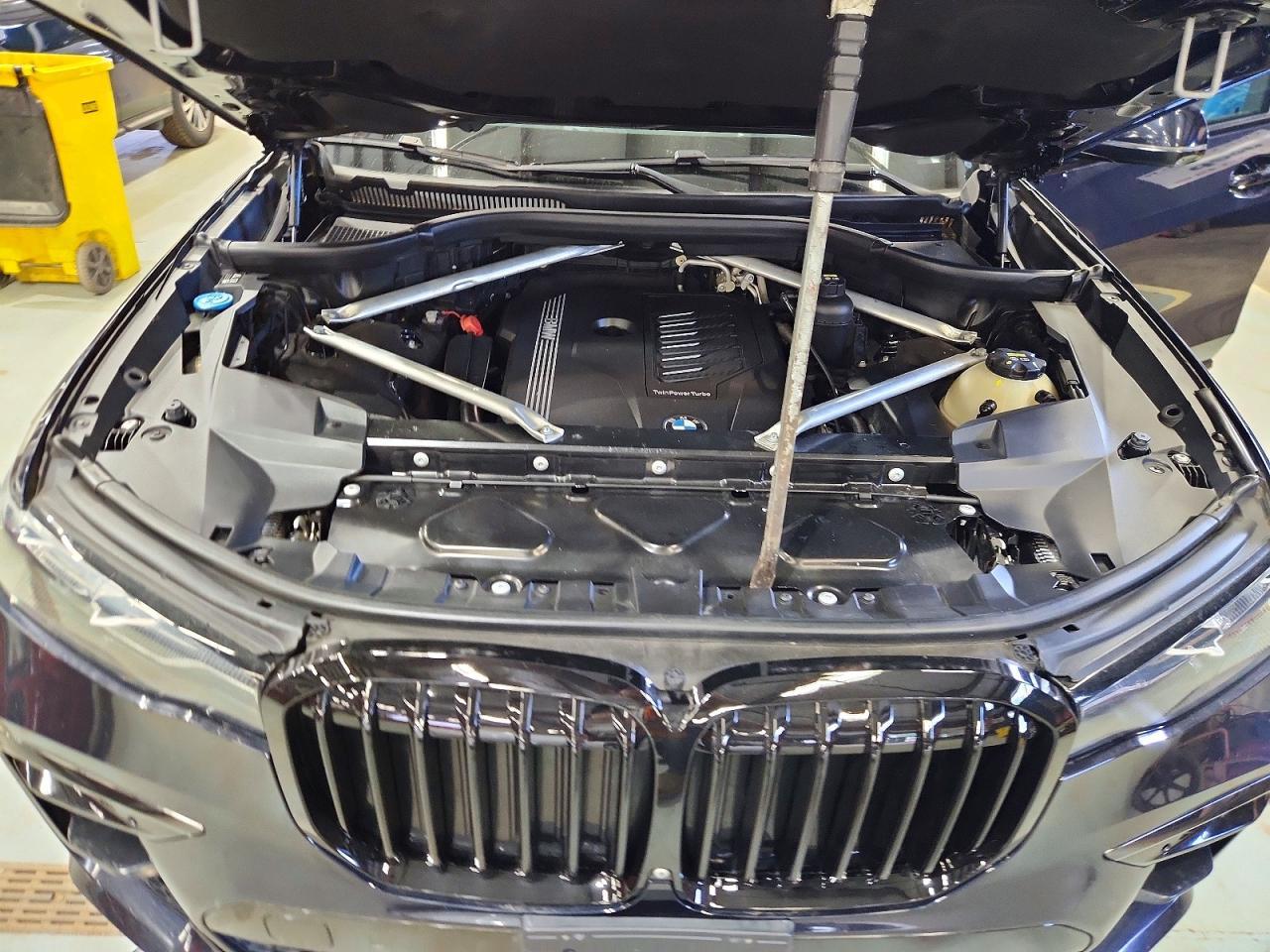2019 BMW X7 xDrive40I - zdjęcie 12