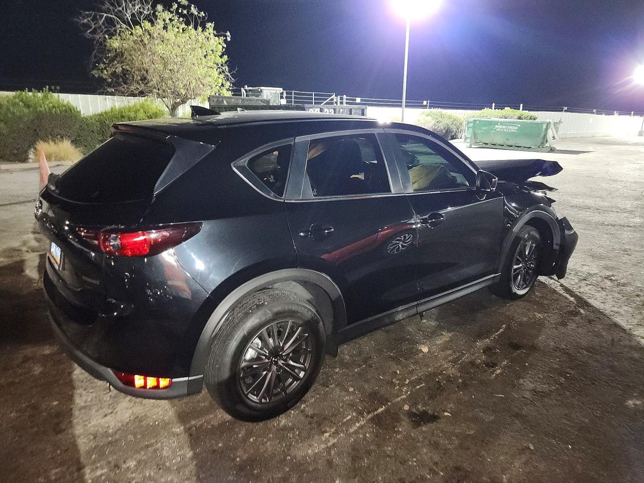 2021 Mazda Cx-5 Touring - zdjęcie 3