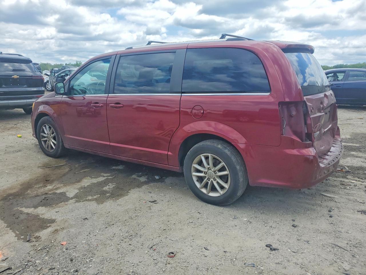 2018 Dodge Grand Caravan Sxt - zdjęcie 2