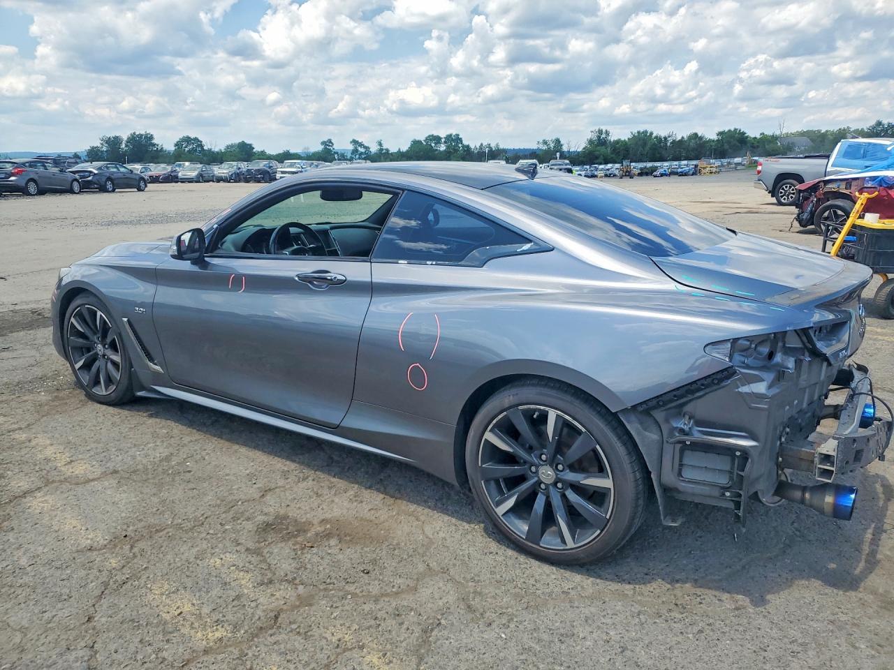 2017 Infiniti Q60 3.0T Premium - zdjęcie 2