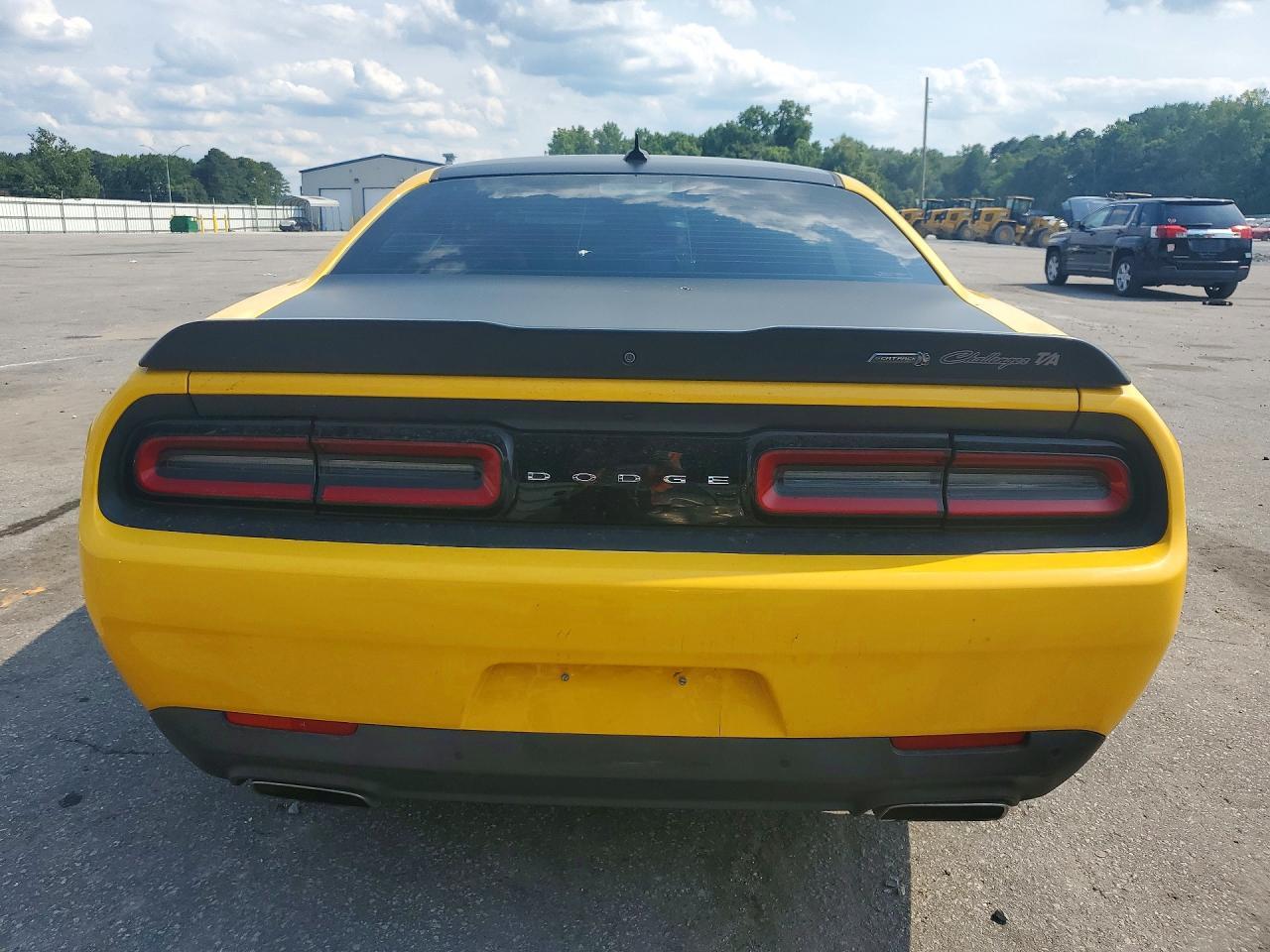 2017 Dodge Challenger R/T 392 - zdjęcie 6