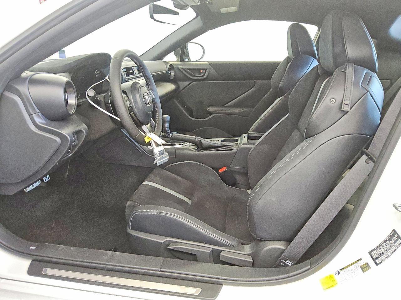 2026 Toyota Gr 86 Premium - zdjęcie 7
