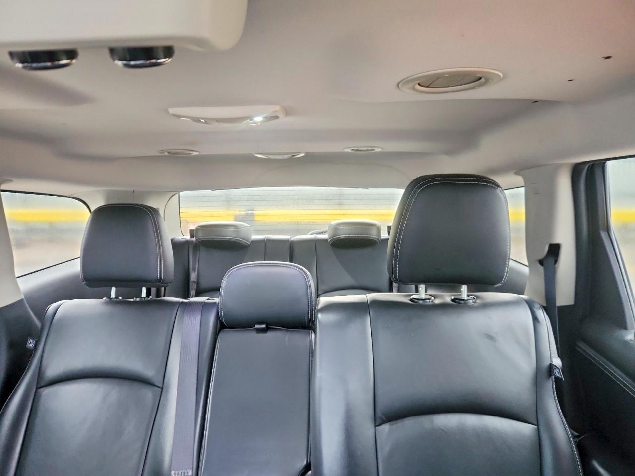 2016 Dodge Journey Crossroad - zdjęcie 10