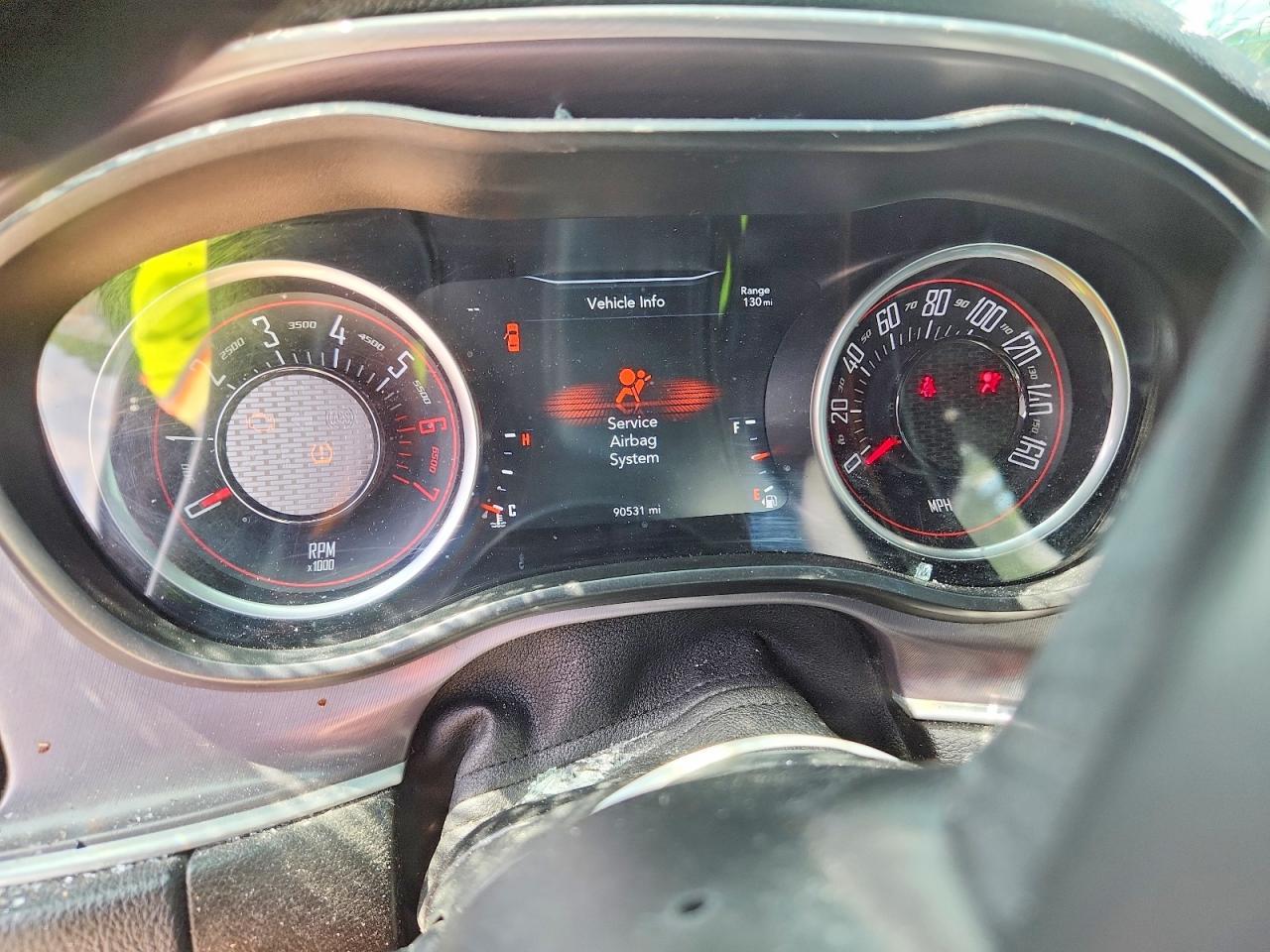 2019 Dodge Challenger R - zdjęcie 9
