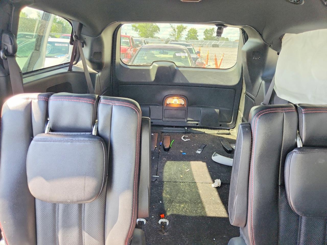 2019 Dodge Grand Caravan Gt - zdjęcie 10