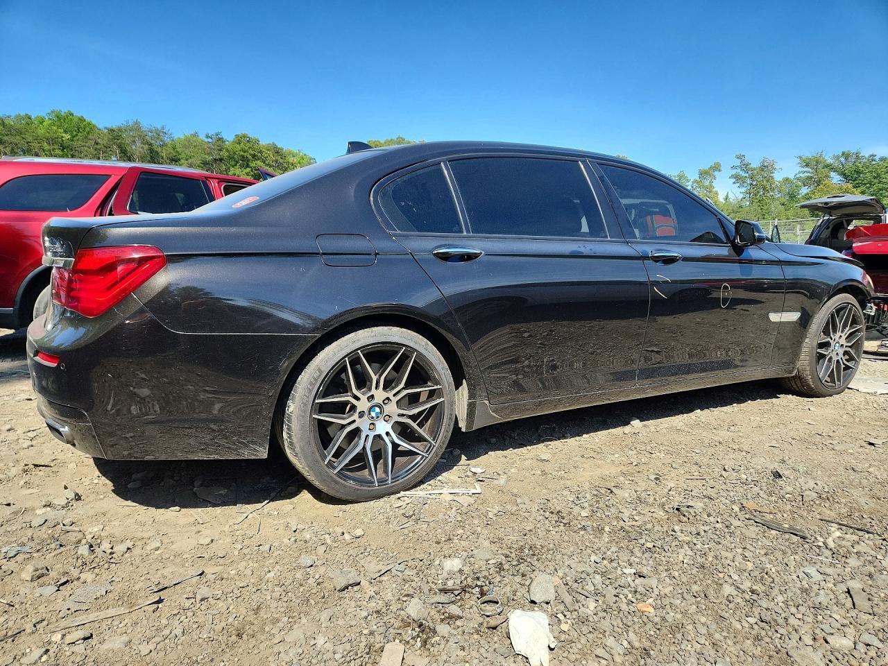2015 BMW Seria 7 Alpina B7 - zdjęcie 3