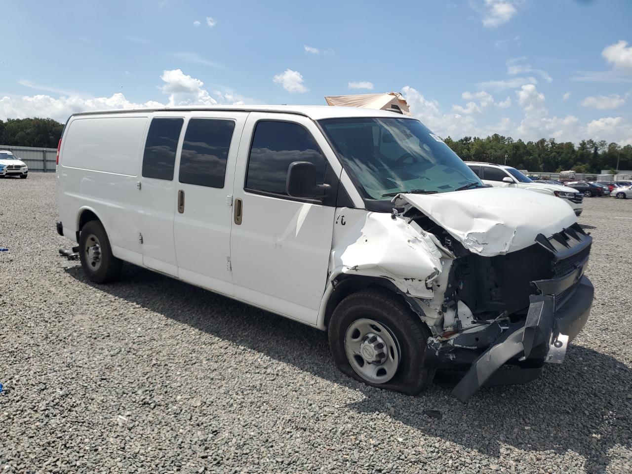 2018 Chevrolet Express G2500 - zdjęcie 4
