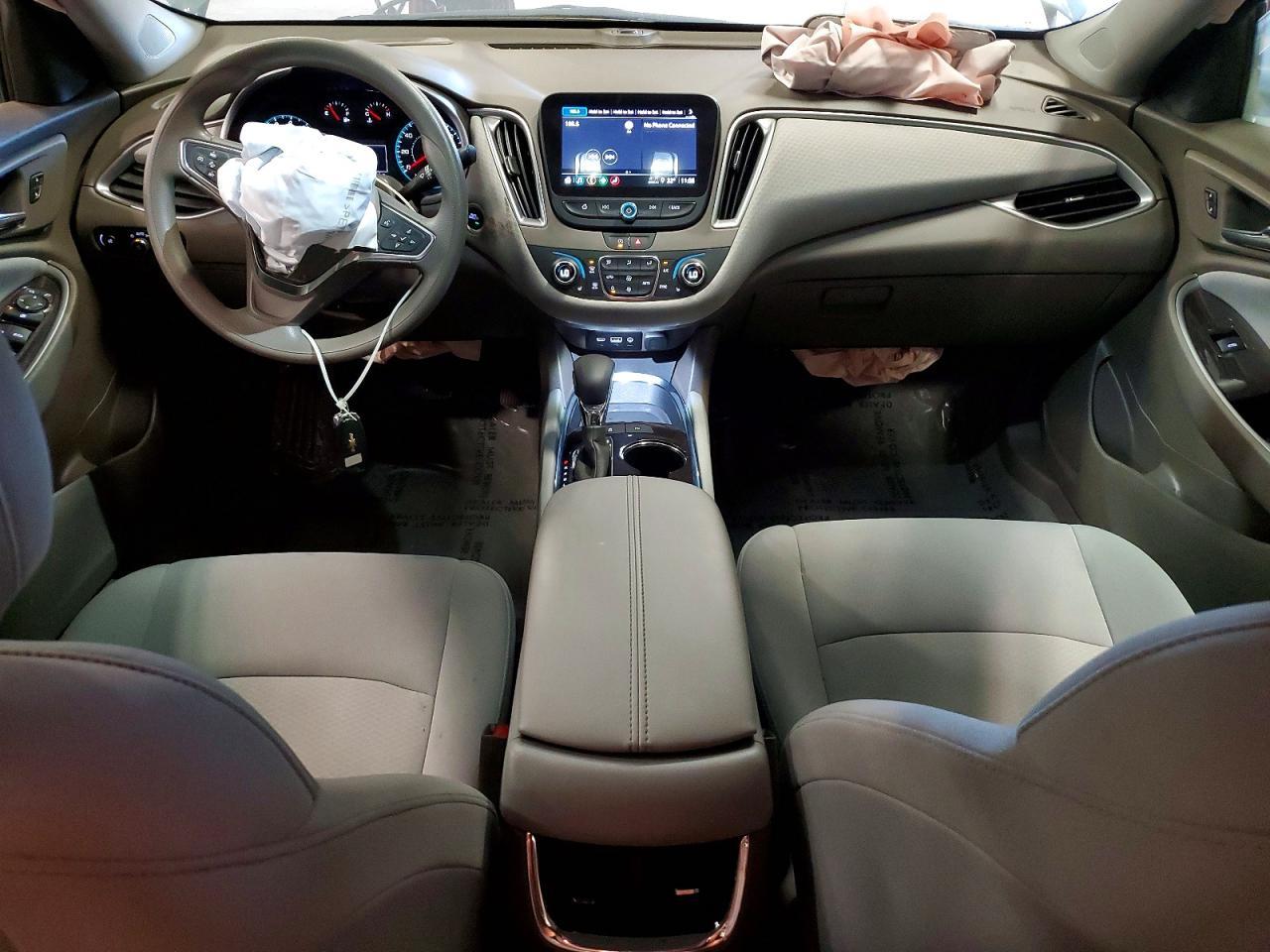 2025 Chevrolet Malibu Lt - zdjęcie 8