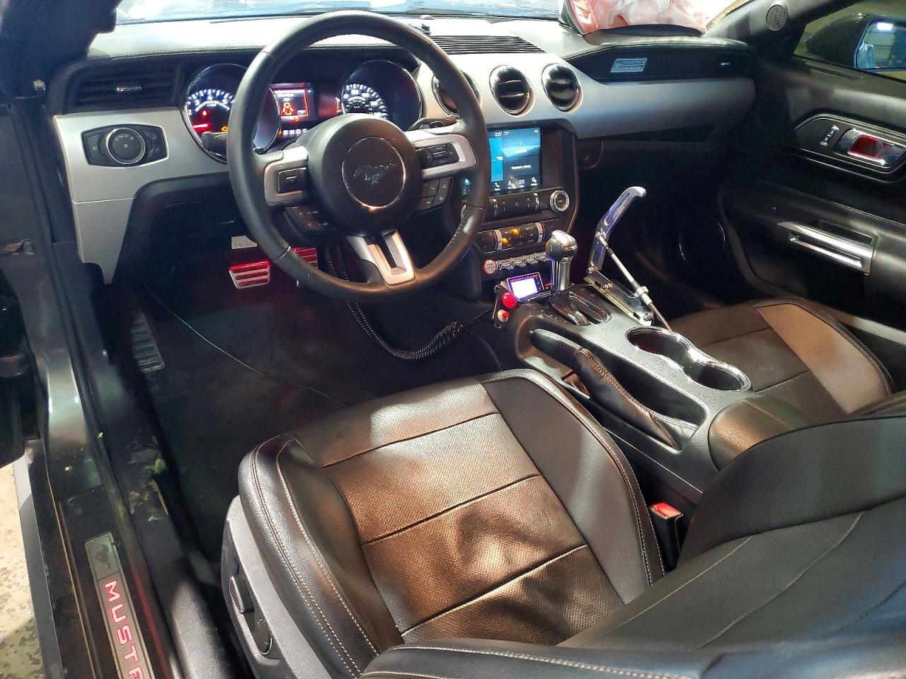 2016 Ford Mustang Gt - zdjęcie 8