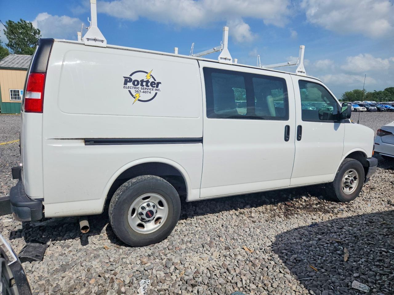 2019 GMC Savana G2500 - zdjęcie 3